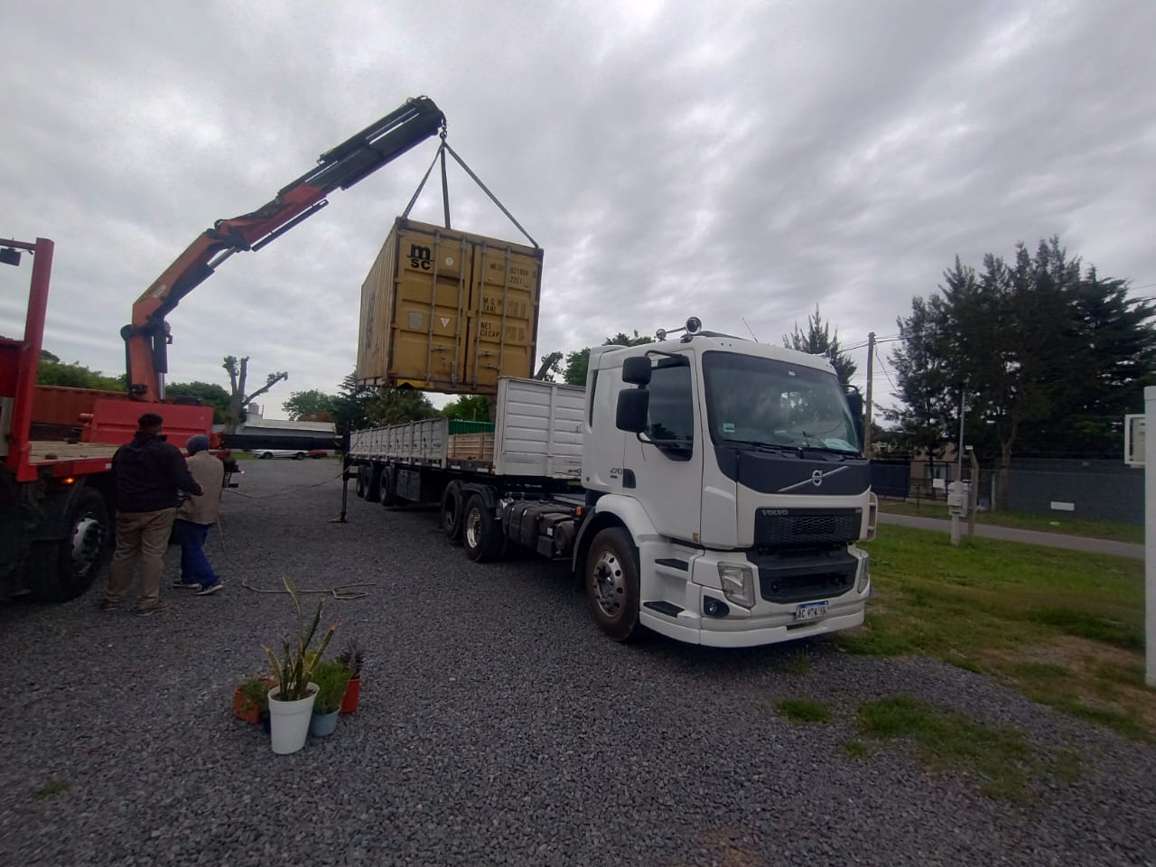 Contenedor STD 20 pies listo para entrega